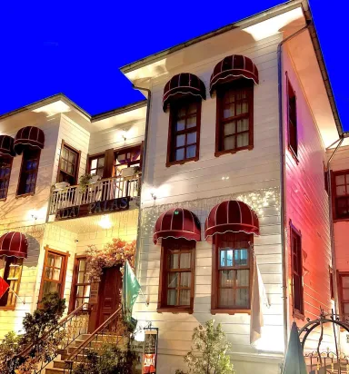 Ada Palas Büyükada - Büyükada'daki Eviniz!