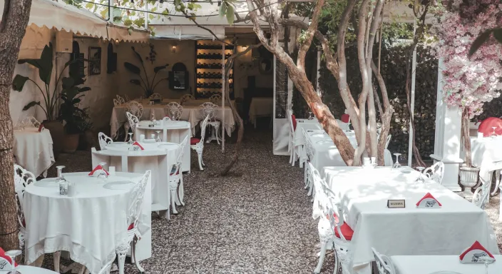 Secret Garden Restaurant - Büyükada'nın En İyi Restoran Tavsiyesi