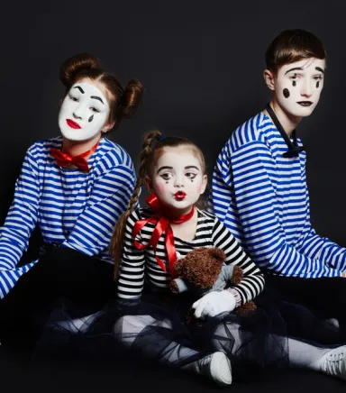 İçinizdeki Yaratıcılığı ve Özgüveni Keşfedin: Drama Akademi