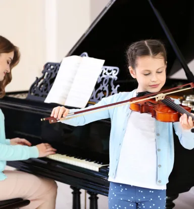 Keman Çalma Hayalinizi Gerçeğe Dönüştürün: Keman Akademi!