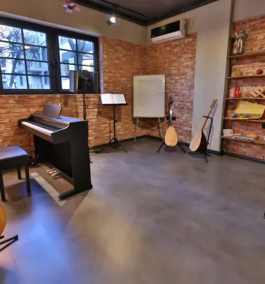 Müzik Akademi - Enstrüman ve Ses Eğitimlerinde En Çok Tercih Edilen