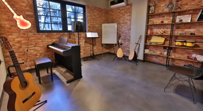 Müzik Akademi - Enstrüman ve Ses Eğitimlerinde En Çok Tercih Edilen