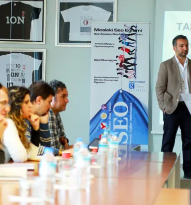 SEO Akademi ile Dijital Dünyanın Kodlarını Çözün